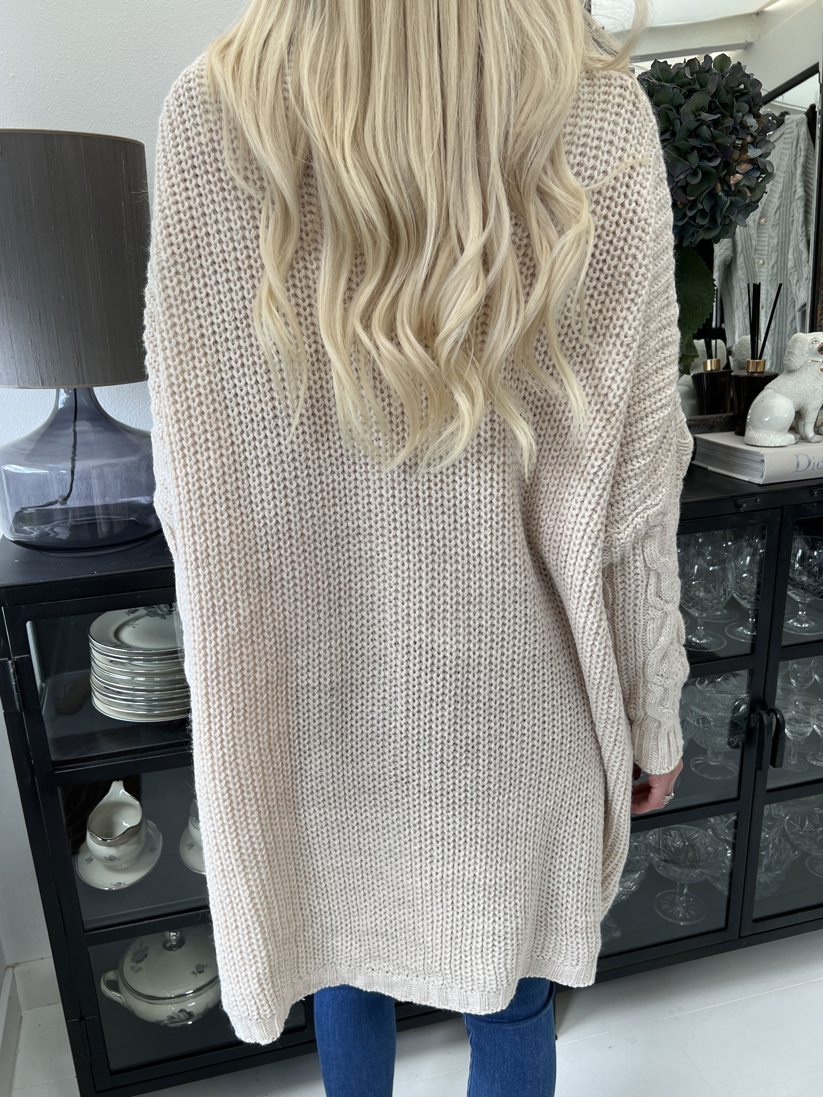 Noa - Kabelstrickad kofta